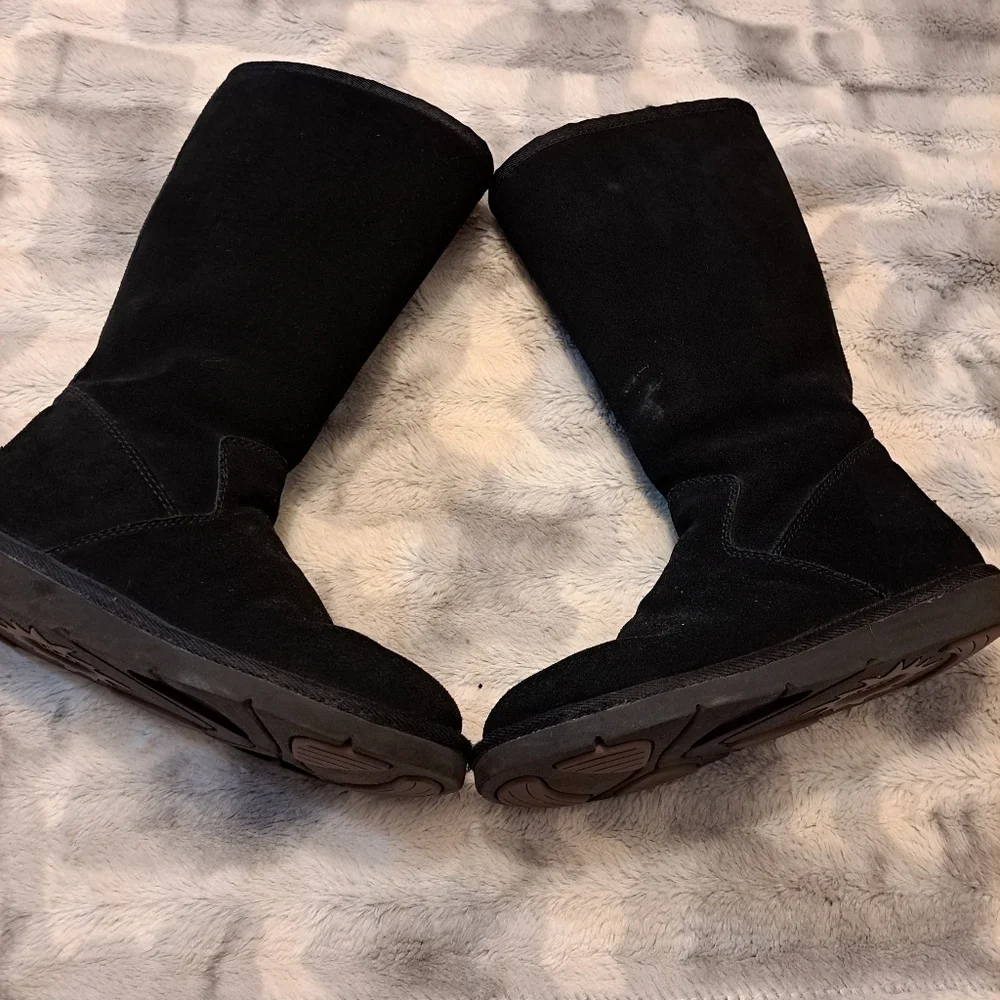 UGG Australia Womens Black Suede Boots   Size 6